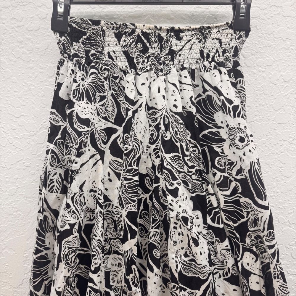 Focus Life Style Womens 4 Black White Floral Cotton Midi Skirt Smocked Waist
